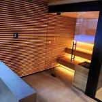 Vistula Loft , Spa , Sauna & Swimming Pool, Free Parking! Appartamento Cracovia